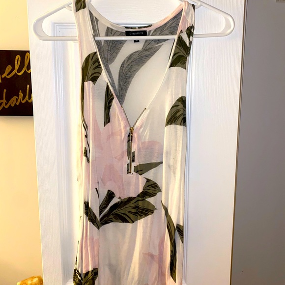 Floral Tank w/ Zipper - Picture 1 of 1